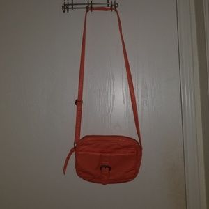 Cross body purse never used